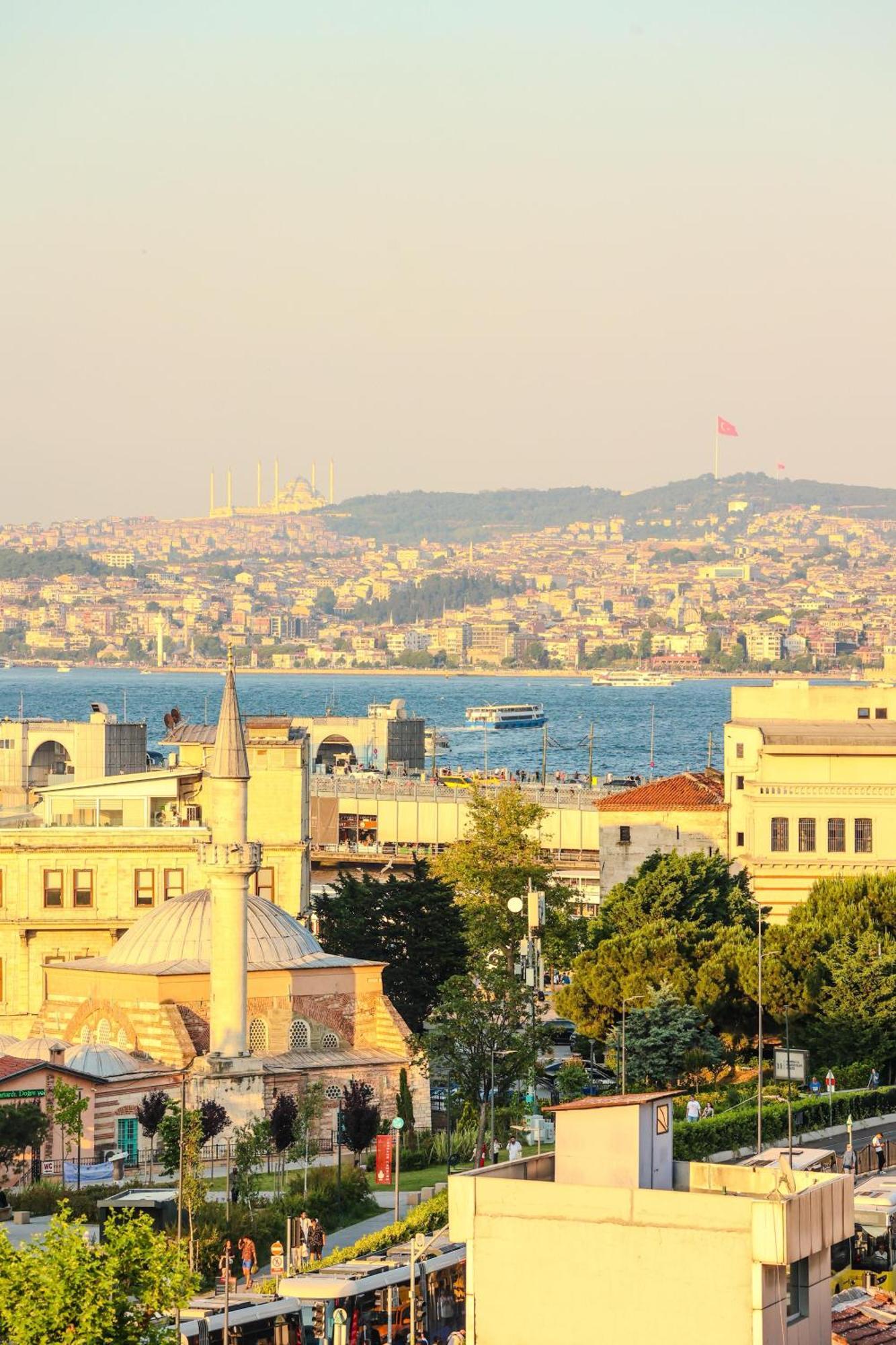 Golden Horn Park 3*
